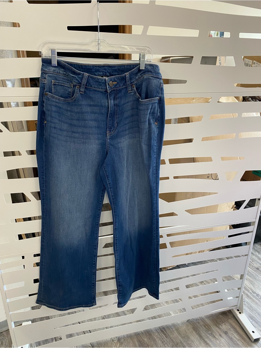 VENUS Mid Blue Flare Jeans